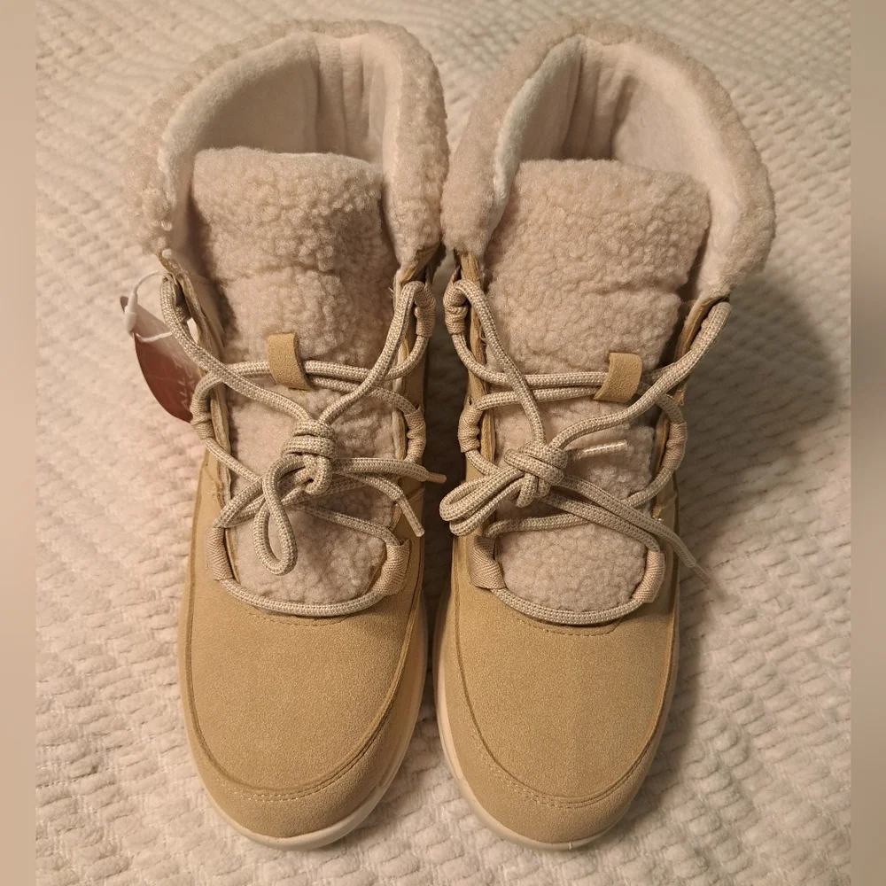 JBU Boots - Picture 6 of 12